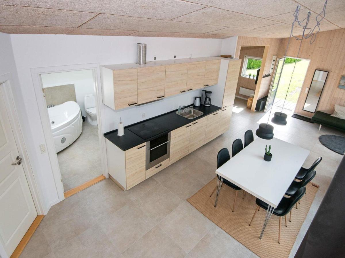 6 Person Holiday Home In Bjert Sønder Bjert Szoba fotó