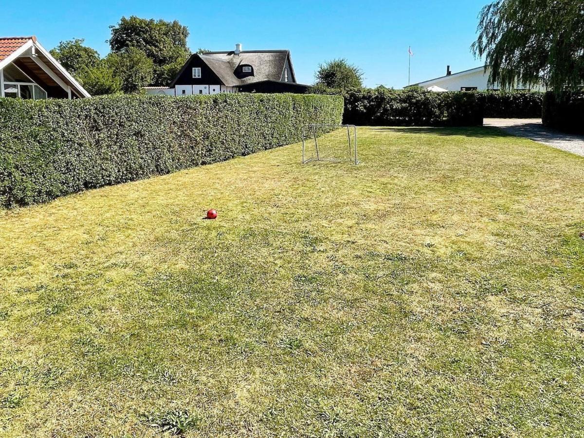 6 Person Holiday Home In Bjert Sønder Bjert Kültér fotó