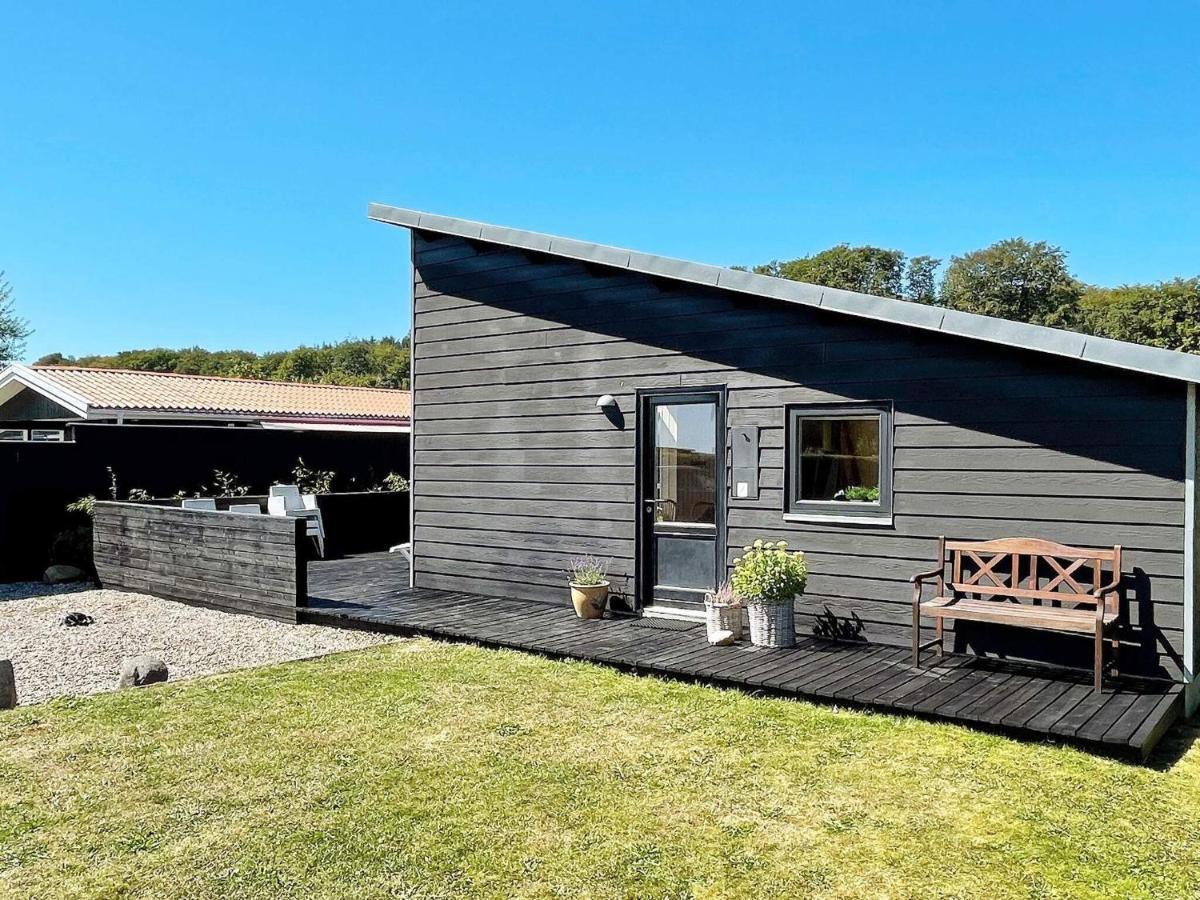 6 Person Holiday Home In Bjert Sønder Bjert Kültér fotó